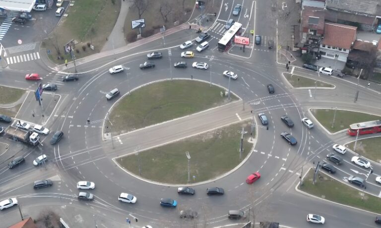 Saobraćajna gužva na Autokomandi